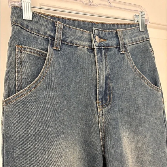DAZY High Rise Baggy Jeans - Picture 9 of 14